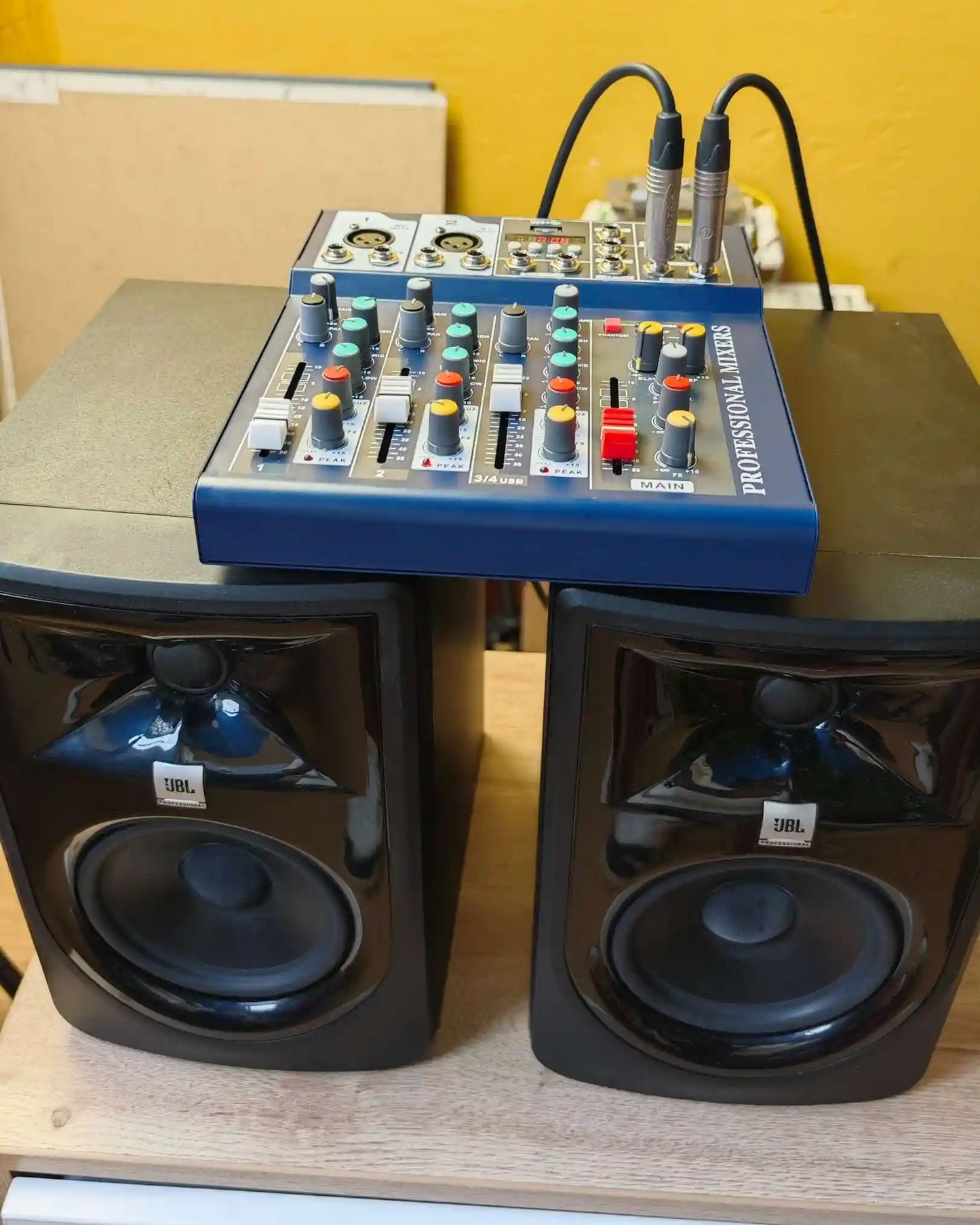 CONSOLA MASTER F4 (EDICIÓN PRO)✨